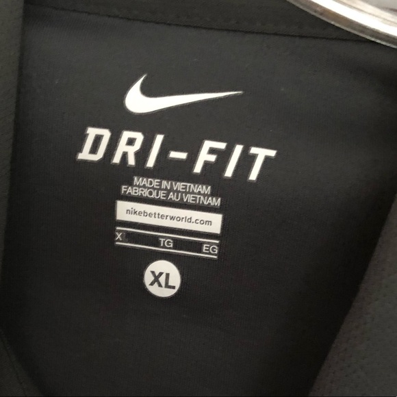 Nike Dri-Fit Black Polo Shirt - Picture 4 of 4